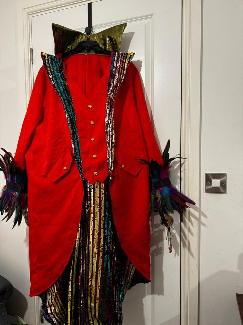 Mhenase Touch: The Opra Cymru tour in Wales for Halloween